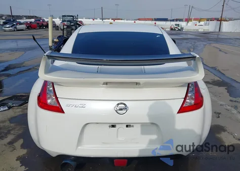 2019 Nissan 370Z z USA, uszkodzony, nr VIN JN1AZ4EH7KM420255